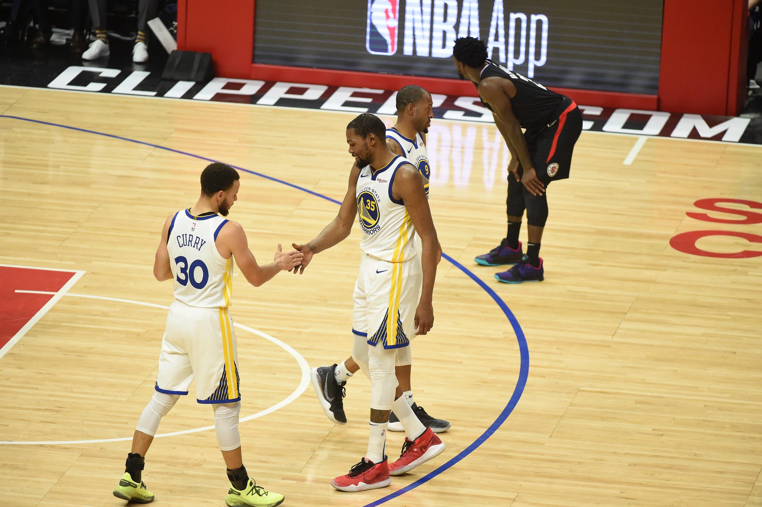 Stephen Curry says Warriors discussed potential Kevin Durant trade