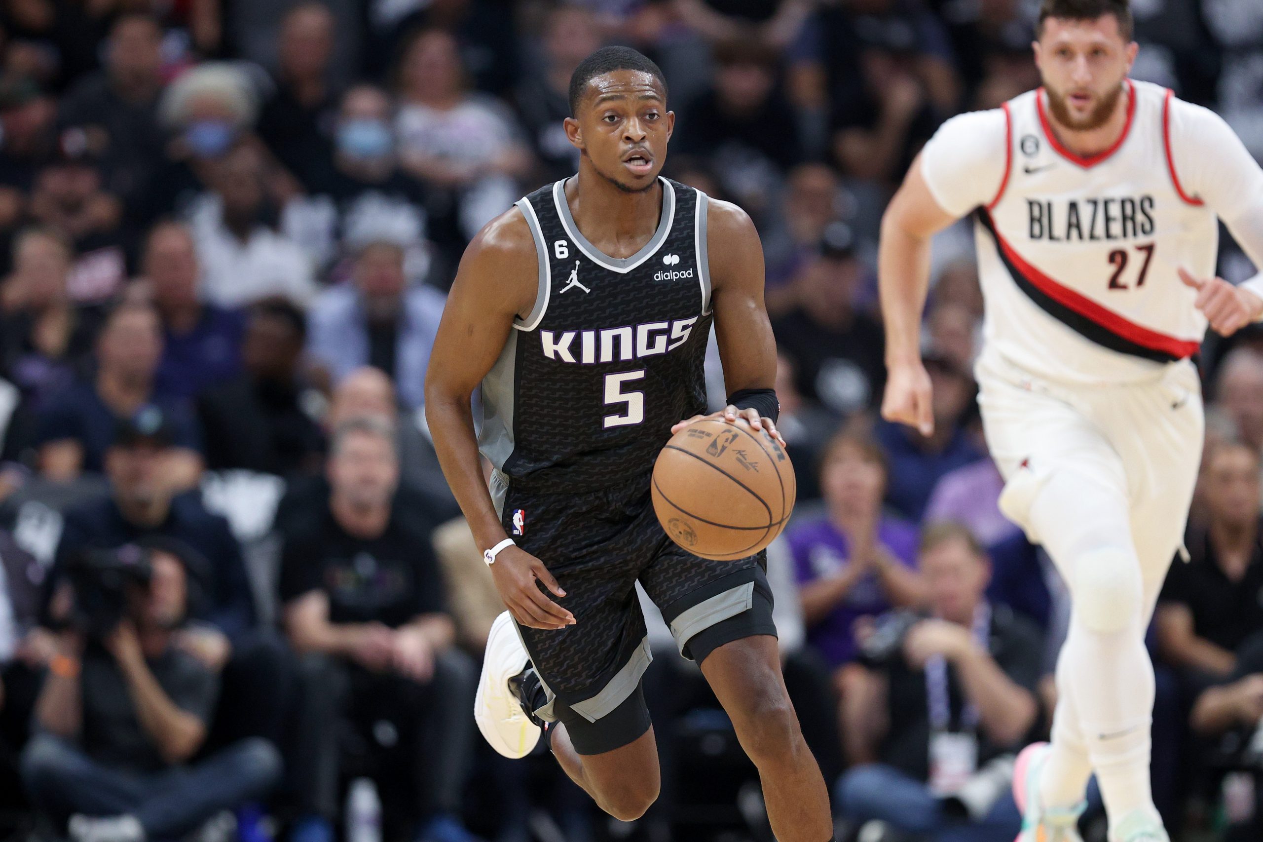 Muscle Watch 2021: De'Aaron Fox and Tyrese Haliburton discuss their gains -  The Kings Herald